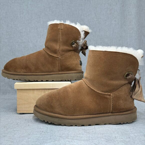 UGG Shoes - UGG Boots Customizable Bailey Bow Short Chestnut Tan Sheepskin Women's Size 8